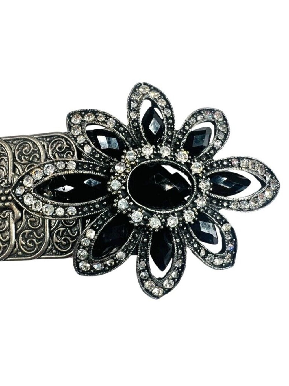 Vintage Silver Metal Filigree Stretch Belt with Black Rhinestone Floral Buckle –